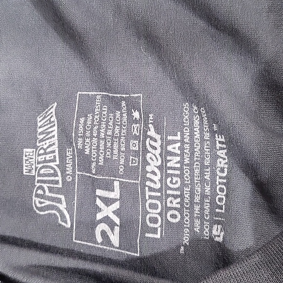 NIB Loot Crate 2XL Tees, 2 pins, Scooby-Doo Black Light Poster, Ghostbusters fig - Picture 8 of 16